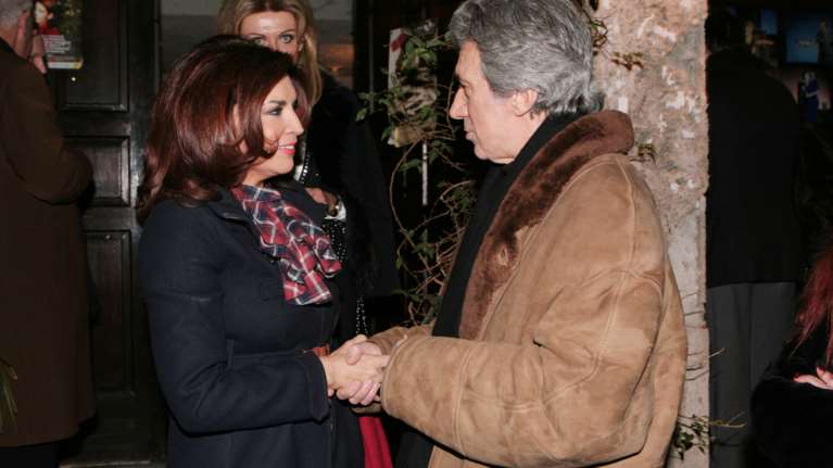 Σπάνιες φωτό από τον γάμο της Μιμής Ντενίση με τον Γιάννη Φέρτη - Κομψοί και πανέμορφοι στα &#39;80s