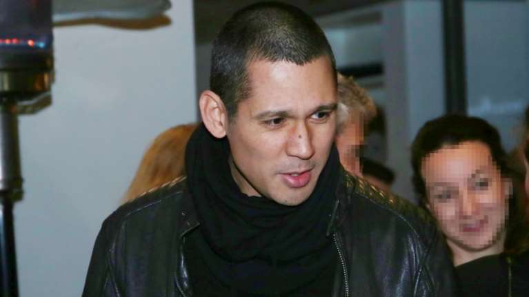 Οταν ο Σωτήρης Κοντιζάς ήταν Εύζωνας - Πώς αντιδρούσαν οι Ασιάτες τουρίστες [εικόνα]