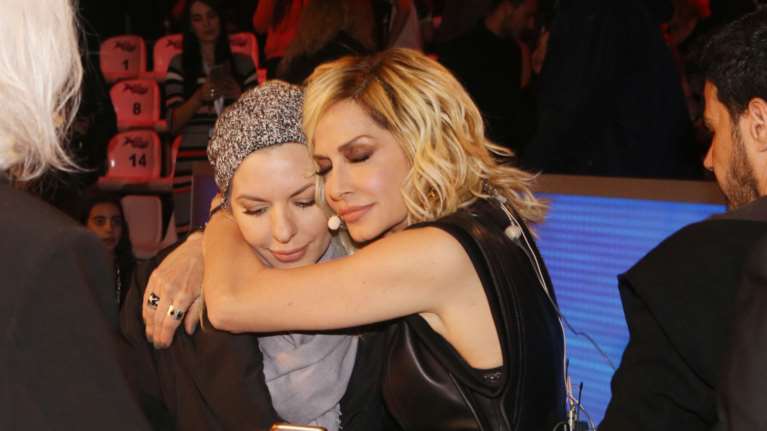 Άννα Βίσση: Ποζάρει με την Αννίτα Πάνια και τον Νίκο Σαμοΐλη