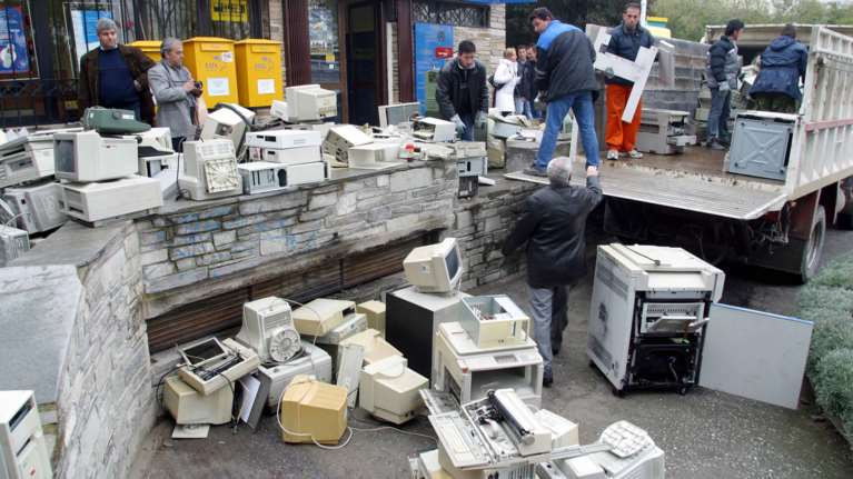 Ξεκινά το πρόγραμμα επιδότησης για ανακύκλωση παλιών ηλεκτρικών συσκευών - Οι δικαιούχοι