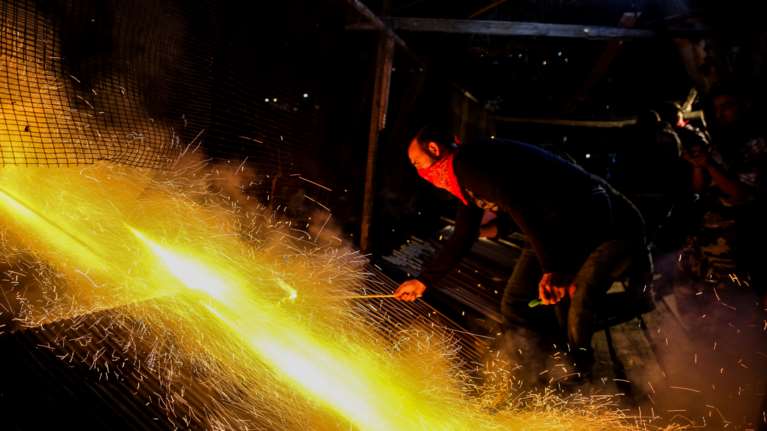 Ο ρουκετοπόλεμος στο Βροντάδο της Χίου άλλαξε... στόχο [βίντεο]