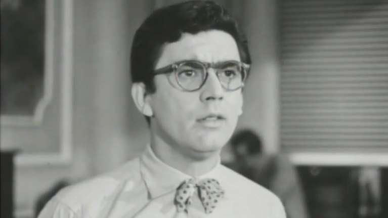 Σπάνιο, ασπρόμαυρο κλικ: Ο Δημήτρης Χορν με την πρώτη του σύζυγο, Ρίτα Φιλίππου, σε καλοκαιρινές διακοπές