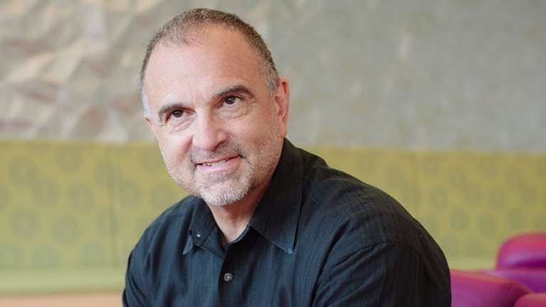 Κορονοϊός - Τζορτζ Γιανκόπουλος: Ποιος είναι ο Ελληνοαμερικανός επιστήμονας πίσω από το φάρμακο αντισωμάτων