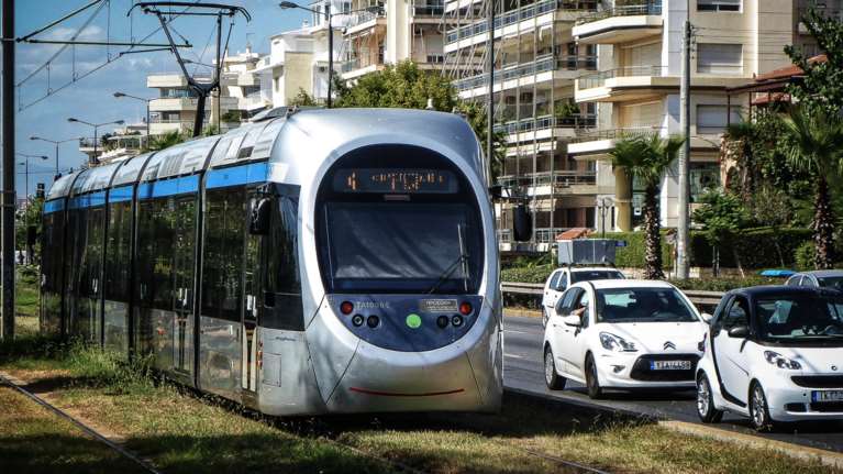 Διακοπή δρομολογίων του τραμ μετά τις 22.00 λόγω έκτακτων εργασιών της ΕΥΔΑΠ