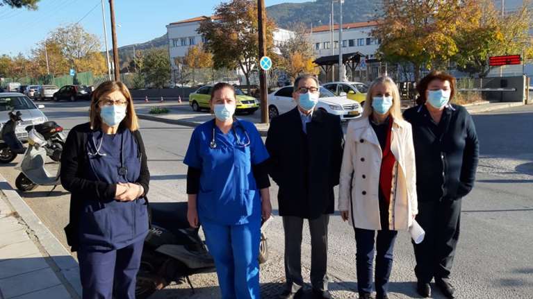 Ασφυξία στο νοσοκομείο Δράμας - Κραυγή αγωνίας από τη διοικήτρια: &quot;Είναι όλοι εδώ, αλύγιστοι, πολεμάνε&quot;