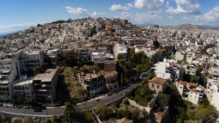 Στο τραπέζι η παράταση για την υποχρεωτική ηλεκτρονική ταυτότητα κτιρίου: Κίνδυνος να παγώσουν οι μεταβιβάσεις