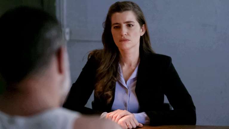 Άγριες Μέλισσες spoiler: H Ελένη στήνει τον Δούκα στον τοίχο &quot;Σκότωσες τον πατέρα μου!&quot;