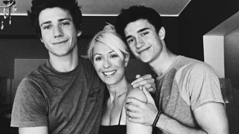 Αγνώριστος ο Νικήτας Αργυρόπουλος: Η Μαρία Μπακοδήμου μας δείχνει το νέο look του γιου της