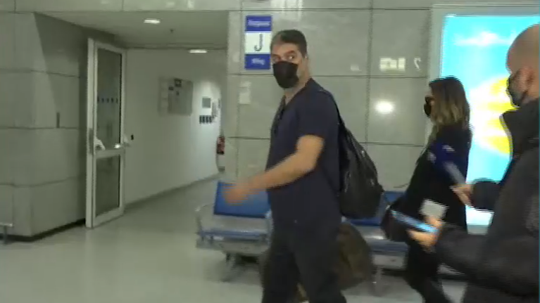 Εκτός εαυτού ο Μπισμπίκης με δημοσιογράφους: &quot;Να εξαφανιστείτε, δεν μπορείτε;&quot;