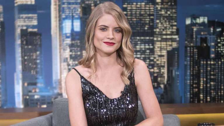 Δανάη Μιχαλάκη: Τα σχέδια γάμου με τον σύντροφό της - Σύμφωνο συμβίωσης ή εκκλησία;