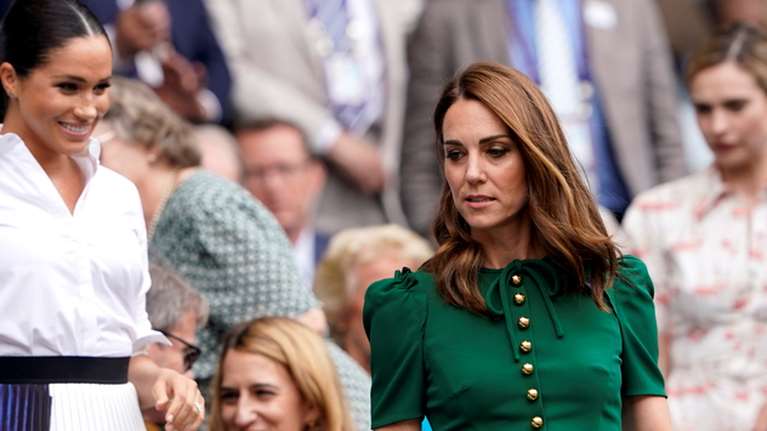 Η Κέιτ Μίντλετον ένιωσε να απειλείται από τη Μέγκαν Μαρκλ: Η "αγαπημένη" που έγινε "βαρετή"