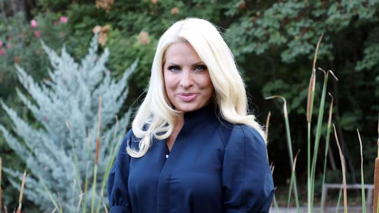 Ανατροπή: Αναβάλλεται η πρεμιέρα της Ελένης Μενεγάκη: Τι έχει συμβεί