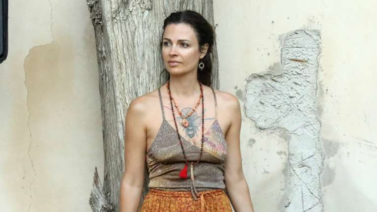 Θανάσης Ευθυμιάδης: Φωτογραφίζει την πανέμορφη σύζυγό του Άννα Δημητρίεβιτς και στέλνει μήνυμα προς τους άνδρες