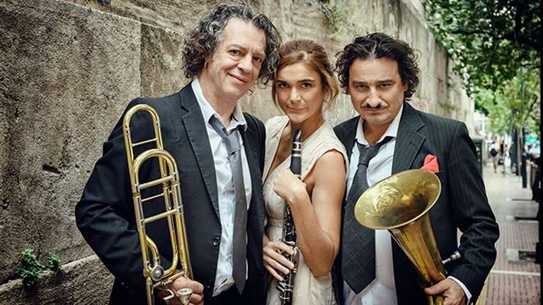 &quot;Underground&quot;: Το αριστούργημα του Κουστουρίτσα ανεβαίνει στο Ακροπόλ με Χαραλαμπόπουλο &amp; Τσορτέκη