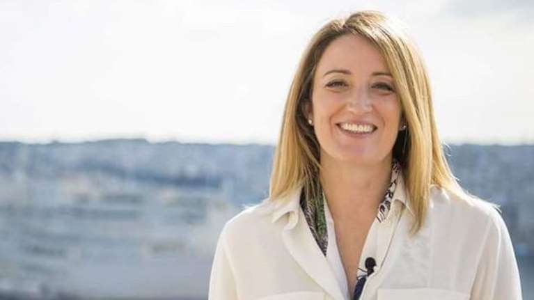 Θάνατος Σασόλι: Φαβορί η 42χρονη Μαλτέζα, Μέτσολα για τη διαδοχή - Υπερσυντηρητική και κατά των αμβλώσεων