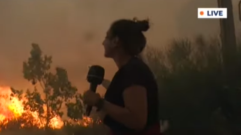 Πεντέλη: &quot;Μας κυνηγά η φωτιά κι οι καύτρες, γρήγορα&quot; - Συνεργείο του OPEN αποχωρεί για να γλιτώσει [βίντεο]