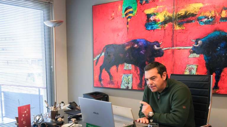 Ο Τσίπρας παρουσιάζει το πρόγραμμα ΣΥΡΙΖΑ για το &quot;νέο ΕΣΥ&quot; - Συντονιστής ο δημοσιογράφος Μιχάλης Κεφαλογιάννης