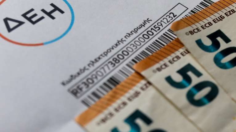 Σκρέκας: Στα 15 ευρώ ανά μεγαβατώρα η επιδότηση στο ρεύμα τον Απρίλιο