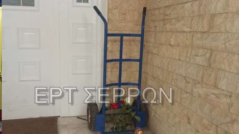 Θρήνος στις Σέρρες για τον φοιτητή που πέθανε στο ασανσέρ: Είχε μόλις μετακομίσει - Βοηθούσε άπορους και αδέσποτα