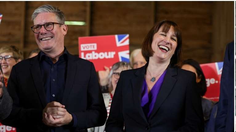 Ο Στάρμερ σχηματίζει τη νέα κυβέρνηση: Πρώτη φορά στη Βρετανία γυναίκα υπουργός Οικονομικών - Ο Λάμι στο ΥΠΕΞ