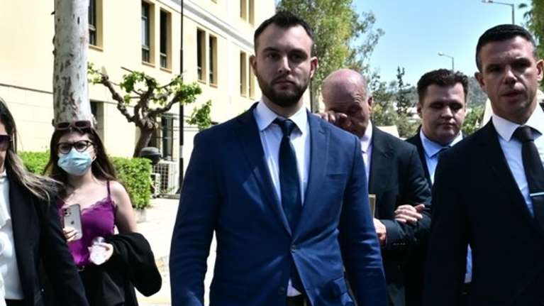 Ο Κωνσταντίνος Φλώρος παραπέμπεται σε δίκη - Για πρώτη φορά εν ενεργεία βουλευτής θα δικαστεί από ενόρκους