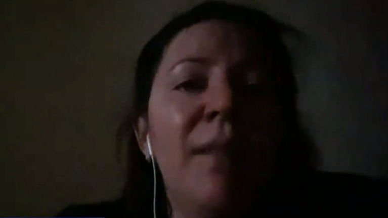 Σε απόγνωση Ελληνίδα της Μαριούπολης: &quot;Ζητήσαμε να φύγουμε με το κονβόι και μας άφησαν εδώ&quot;