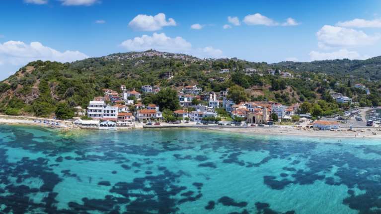 Οι New York Times προβάλλουν το Mamma Mia και τη Σκόπελο μέσω της μουσικής