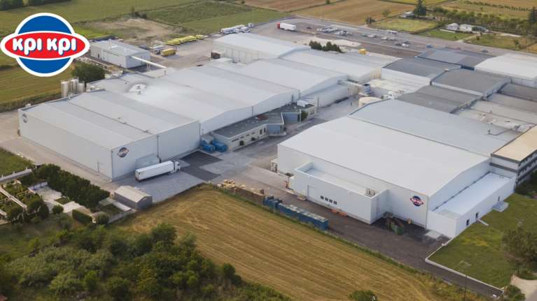 ΚΡΙ ΚΡΙ: Μειώνει το ποσοστό στην εταιρεία η οικογένεια Τσινάβου - Είκοσι χρόνια παρουσίας στο Χρηματιστήριο Αθηνών