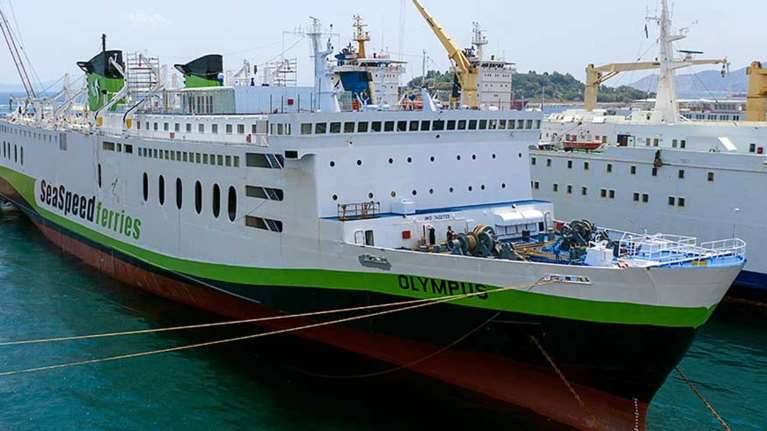 Στο λιμάνι του Ρεθύμνου προσέκρουσε το επιβατηγό πλοίο OLYMPUS