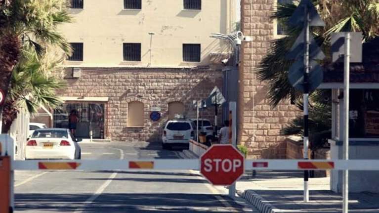 Σάλος στις φυλακές της Κύπρου: Κατάδικοι βίαζαν συγκρατούμενό τους και έβγαζαν βίντεο