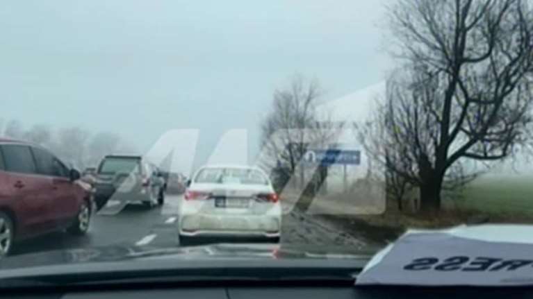 Ουκρανία: Πυροβόλησαν το ελληνικό κονβόι της Μαριούπολης - Σταμάτησε στη Ζαπορίζια - Τι μεταδίδουν οι Έλληνες δημοσιογράφοι [Βίντεο]