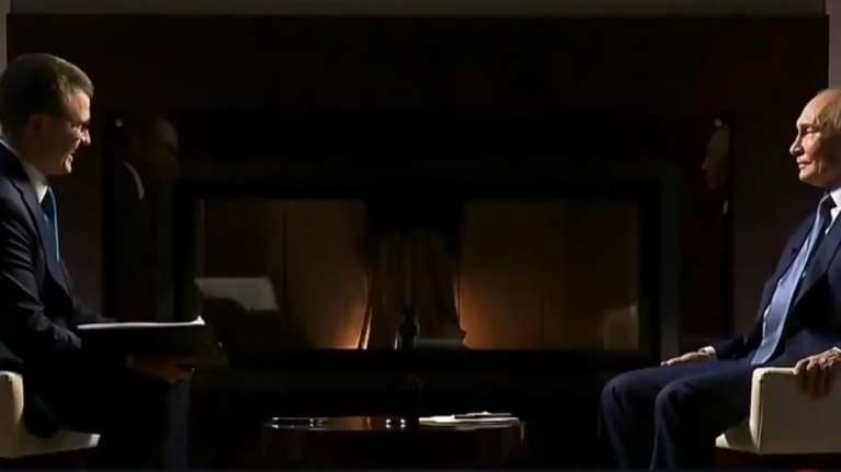 &quot;Κουβαλά&quot; πολύ θυμό ο Πούτιν: Μου έρχεται να χώσω μια μπουνιά σε μερικούς, αλλά κρατιέμαι...