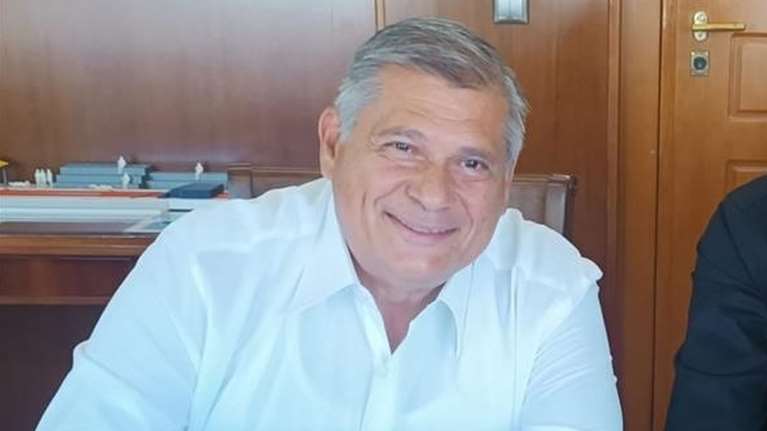 Βασίλης Κατσαφάδος: Πέθανε ξαφνικά ο Αντιδήμαρχος Πειραιά - Συγκινητικός ο &quot;αποχαιρετισμός&quot; του Γιάννη Μώραλη