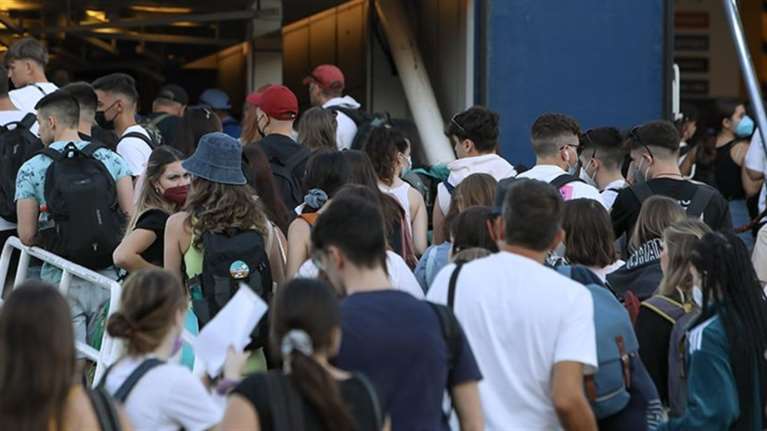 Βασιλακόπουλος: Είμαστε στην κορυφή του επιδημικού κύματος – Ο κορονοϊός εξελίσσεται