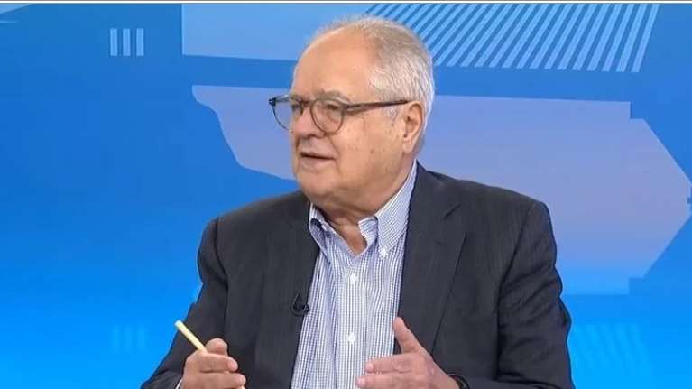 "Κατεδαφιστικός" ο Δρυμιώτης για Κασσελάκη: Δεν φταίει η αϋπνία, ο Τσίπρας έπρεπε να έχει δώσει και τον Παρθενώνα μετά από 17 ώρες