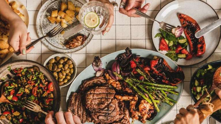 Tasty Awards 2024 x Esquire: Ποιο είναι το αγαπημένο σου εστιατόριο στην Αθήνα;