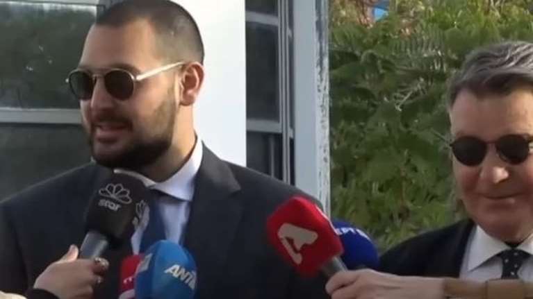 Έκπληξη από Κούγια: Εμφανίστηκε με τον 21χρονο γιο του, Χρήστο, στη δίκη της Πισπιρίγκου - "Είναι μεγάλη μέρα για εμένα"