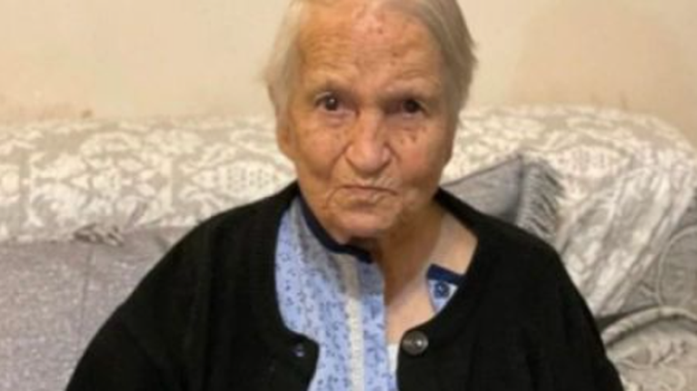 Βόλος: Πέθανε στα 106 της η Γαρυφαλλιά Βούλγαρη - Είχε γίνει το &quot;πρόσωπο της ημέρας&quot; τον Δεκεμβριο