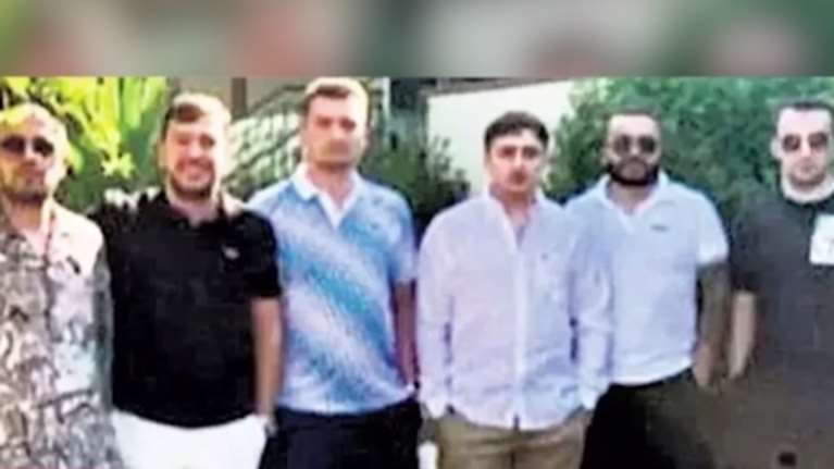 Μακελειό στη Λούτσα: Ο 32χρονος συλληφθείς οδηγούσε το αυτοκίνητο - Υπήρχε και δεύτερος &quot;Δούρειος Ίππος&quot; με μηχανή