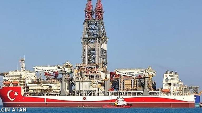 Αύριο ο απόπλους του &quot;Abdulhamit Han&quot; - Τσαβούσογλου: Η Ελλάδα δεν έχει πολιτική βούληση για ειρήνη στο Αιγαίο