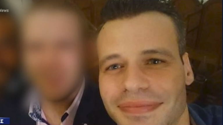 Open: Αντίσωμα συνδέει τις θρομβώσεις του 35χρονου με το εμβόλιο AstraZeneca - Γίνεται κλινικός έλεγχος για επιβεβαίωση