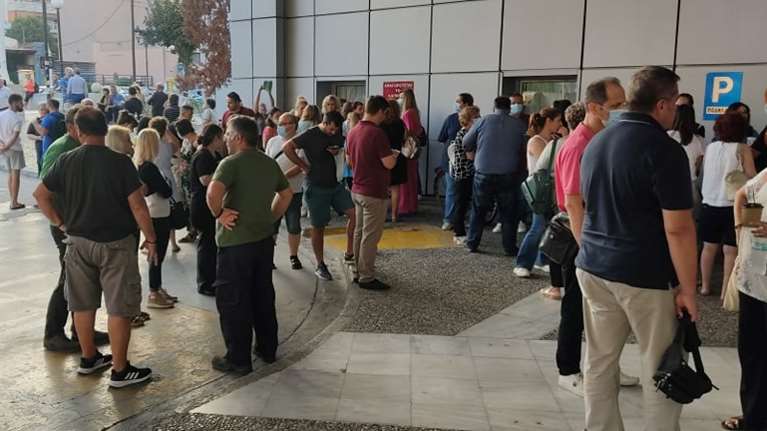 Νοσοκομείο Βόλου: Σε αναστολή 65 ανεμβολίαστοι υγειονομικοί