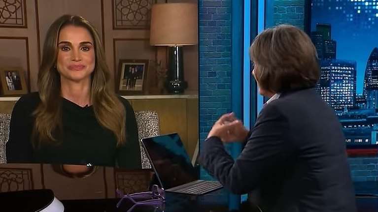 Η βασίλισσα Ράνια παρεμβαίνει για την Παλαιστίνη: Εχουν σκοτωθεί μέχρι στιγμής, 2.400 παιδιά, πώς αυτό είναι αυτοάμυνα;