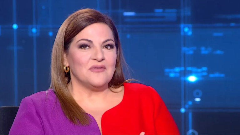 Βίκυ Σταυροπούλου: Ο αναγκαστικός γάμος στα 22 και οι άγνωστες φωτογραφίες της Δανάης με τον βιολογικό πατέρα της