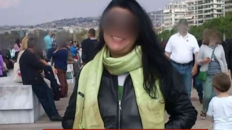 Κορονοϊός: 51χρονη αρνήτρια πέθανε ενώ απαιτούσε να μην τη διασωληνώσουν - Τι της έλεγε επόπτης υγείας [Βίντεο]