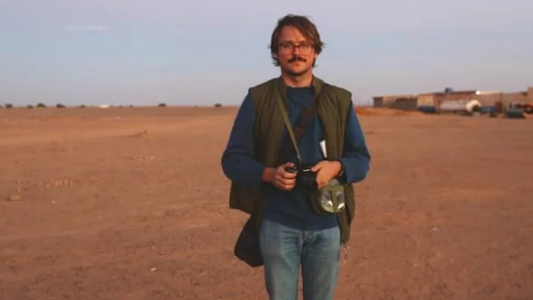 Θρίλερ στο Κονγκό: Οι αρχές της χώρας συνέλαβαν τον Ελληνοαμερικανό δημοσιογράφο Σταύρο Νικόλα Νιάρχο