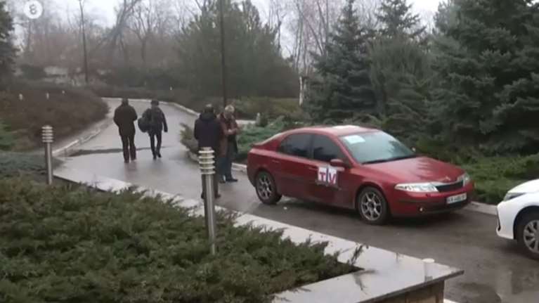 Φεύγουν από Μαριούπολη: Ξεκίνησε το κονβόι Ελλήνων ομογενών και δημοσιογράφων [εικόνες - βίντεο]