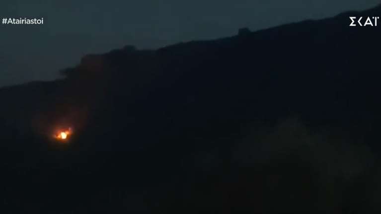 Βίντεο ντοκουμέντο από την Ρόδο δείχνει απόπειρα εμπρησμού μέσα στη νύχτα - Καταγγελία των κατοίκων