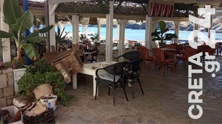 Κρήτη: Έκαναν &quot;γυαλιά – καρφιά&quot; την ταβέρνα του δράστη της γυναικοκτονίας [εικόνες]