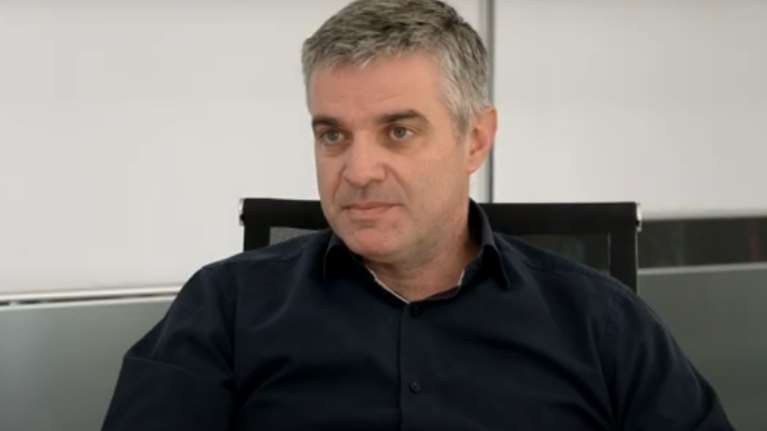 Ταξίδια επιχειρήσεων με App που προβλέπει και λύνει προβλήματα [βίντεο]